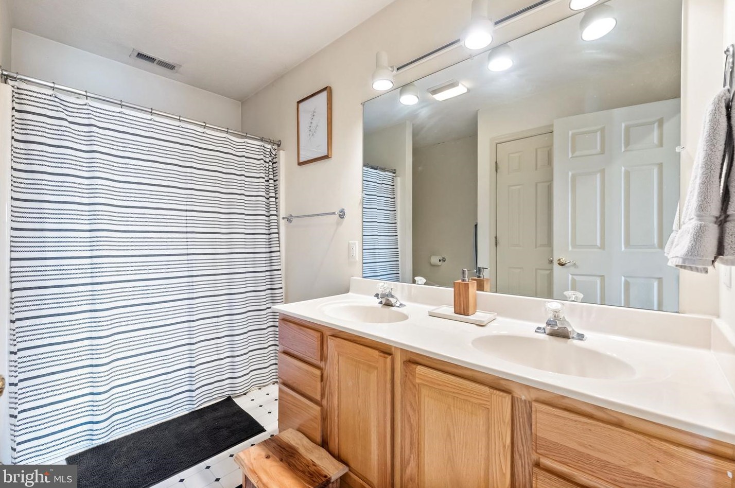 113 Mcclure Way, Winchester VA  22602-4473 exterior