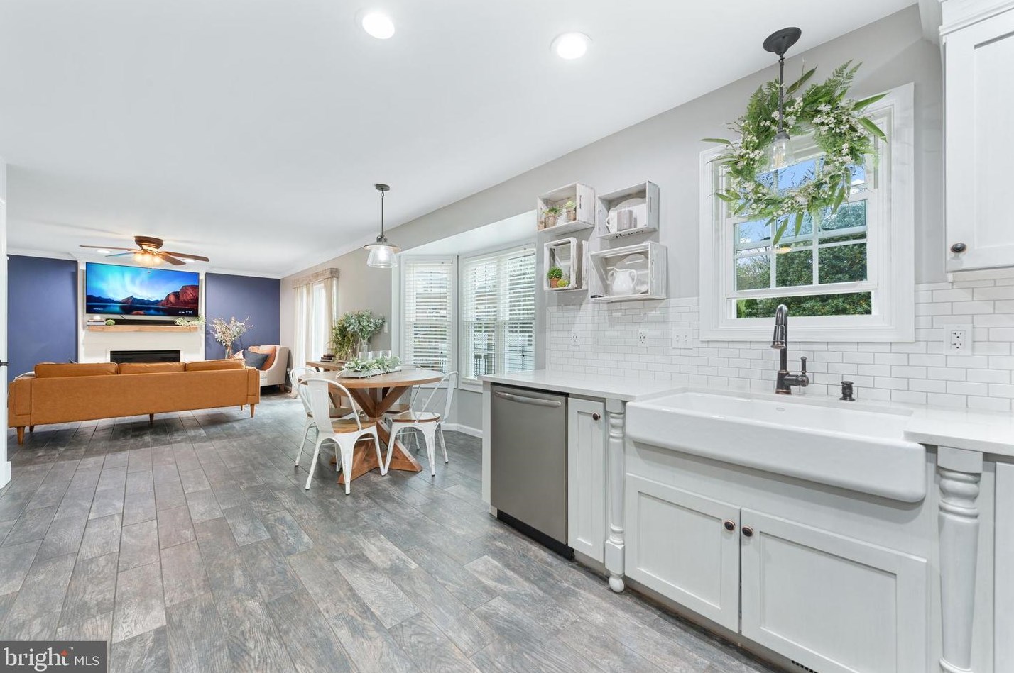 122 Battlefield Dr, Winchester VA  exterior