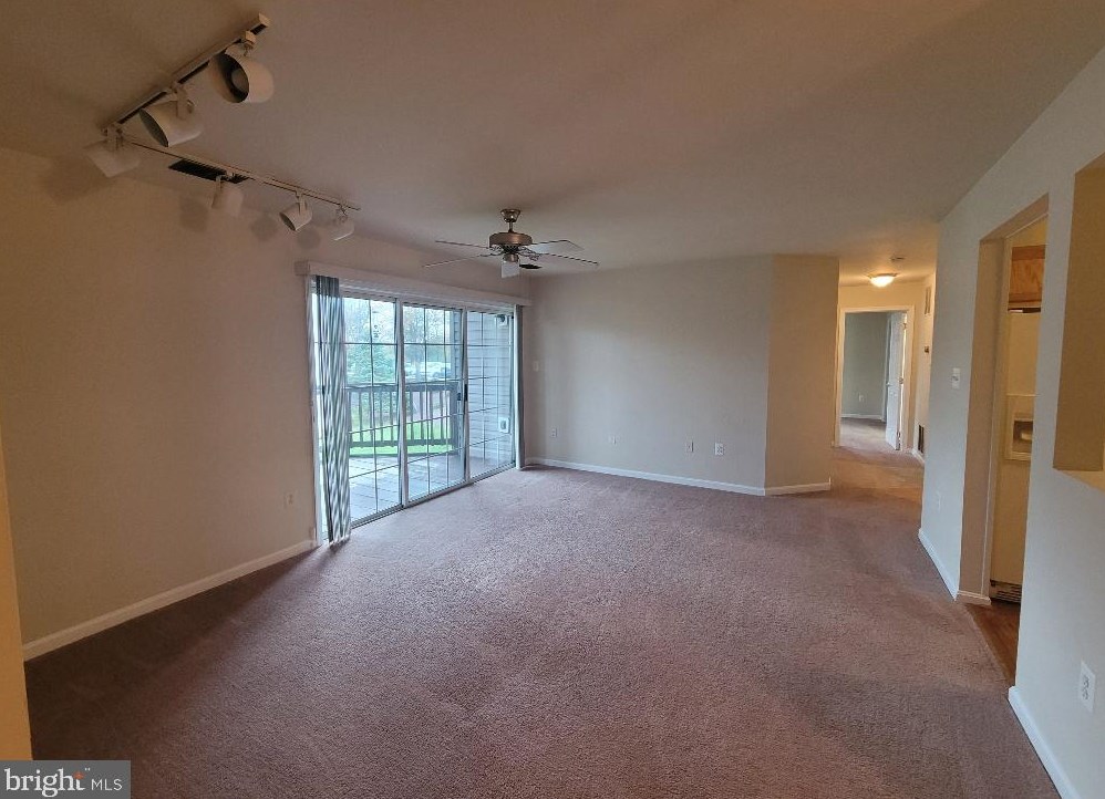 112 Timberlake Ter #8, Stephens City, VA 22655