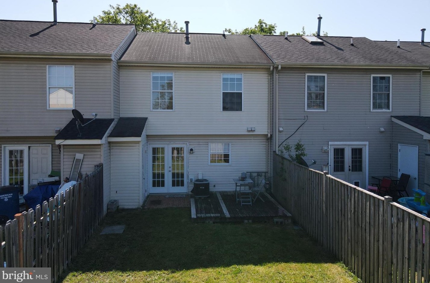 129 Georgetowne Ct, Stephens City, VA 22655