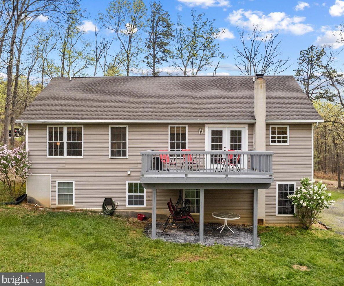 615 Remington Dr, Winchester VA  22602-3633 exterior