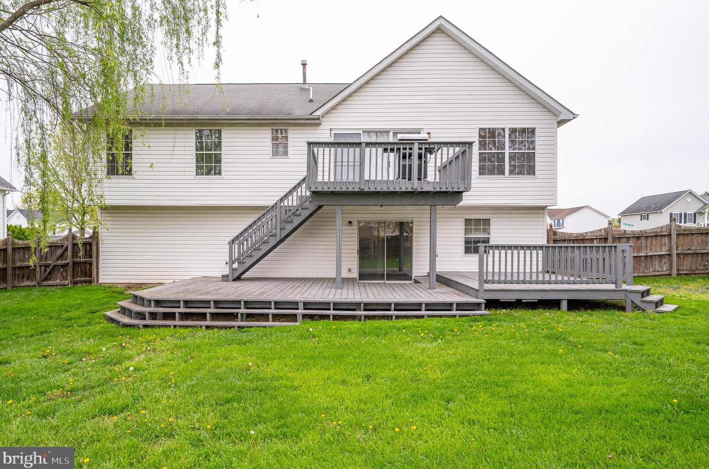 114 Slippery Elm Dr, Stephens City, VA 22655