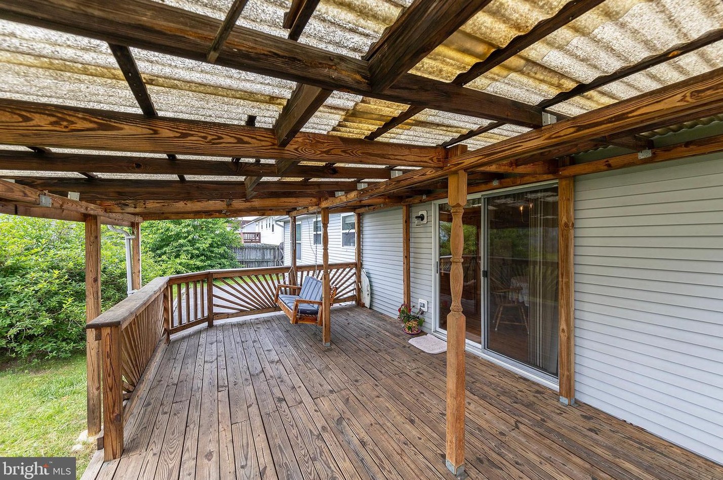 106 Berkshire Cir, Winchester, VA 22601-5718