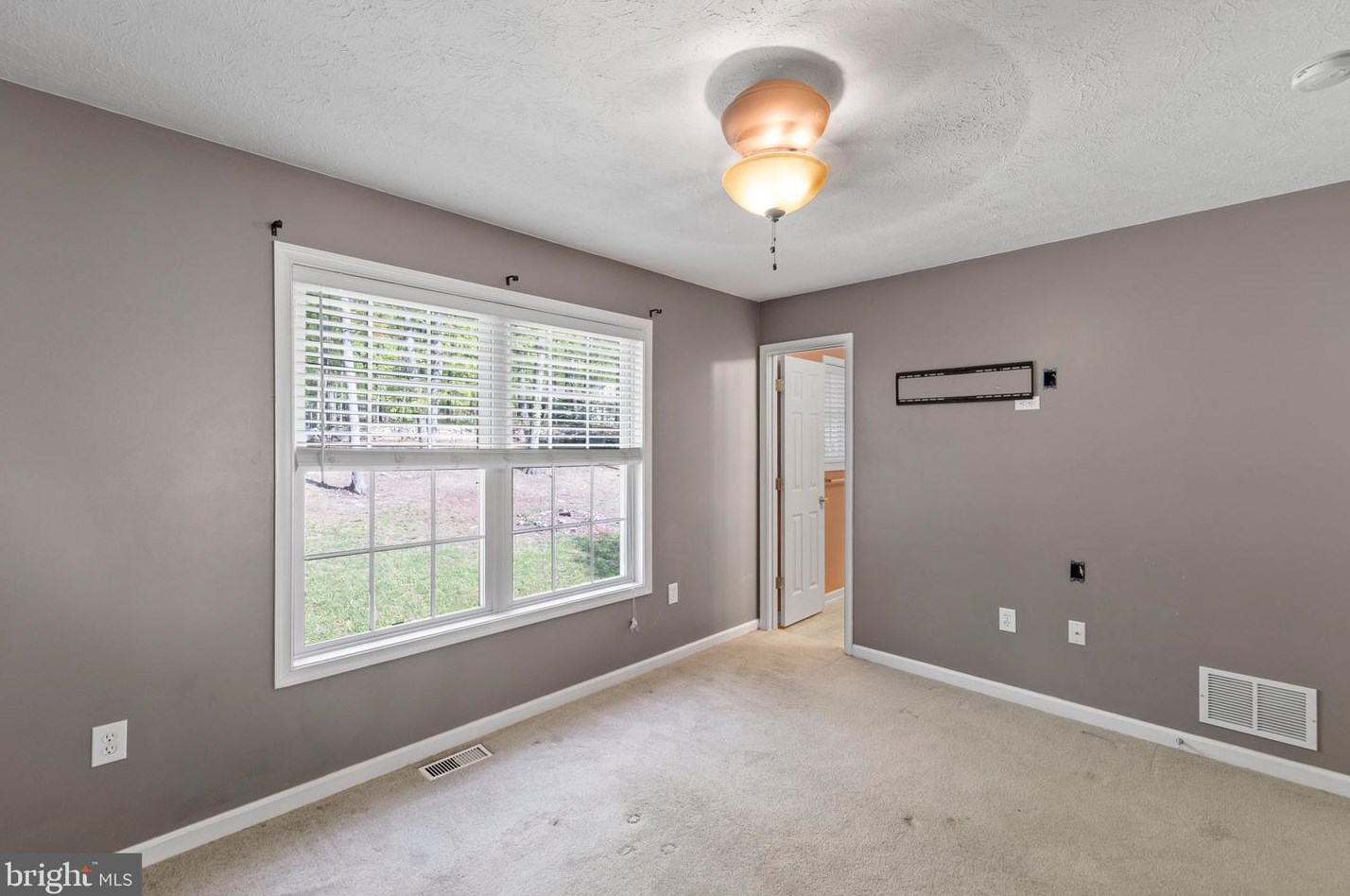 102 Killbuck Trl, Winchester VA  22602-1723 exterior