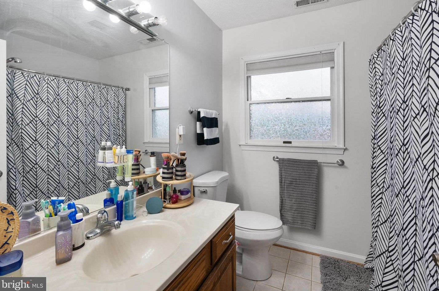 102 Barbados Pl, Stephens City VA  22655-2581 exterior
