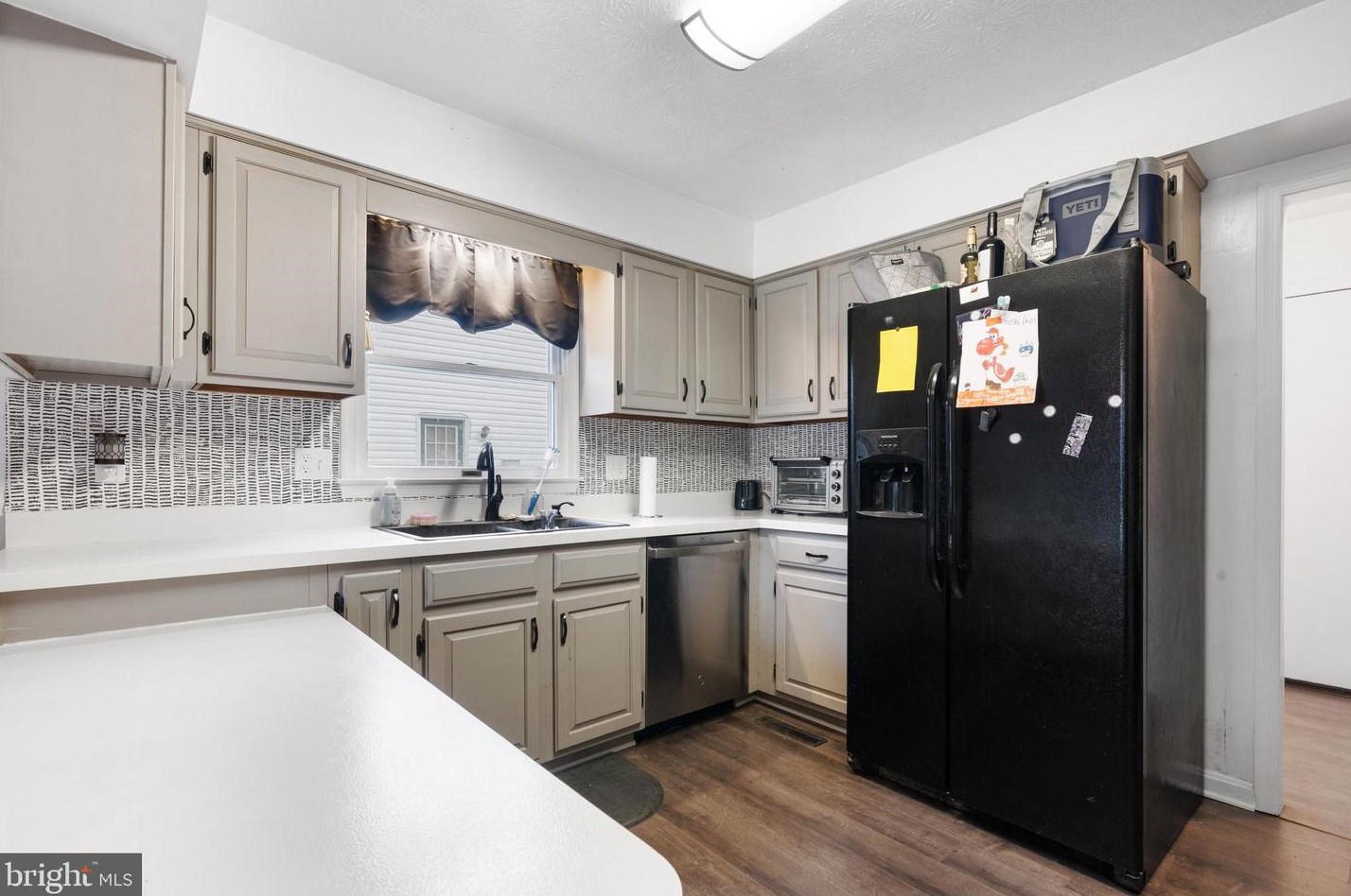 102 Barbados Pl, Stephens City VA  22655-2581 exterior