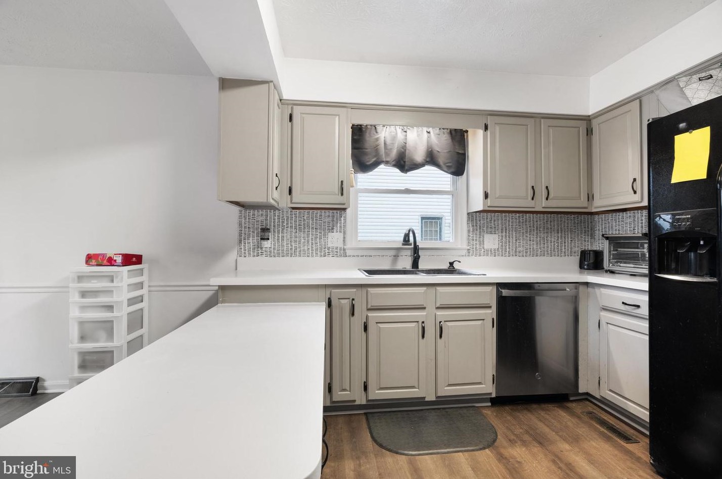 102 Barbados Pl, Stephens City VA  22655-2581 exterior