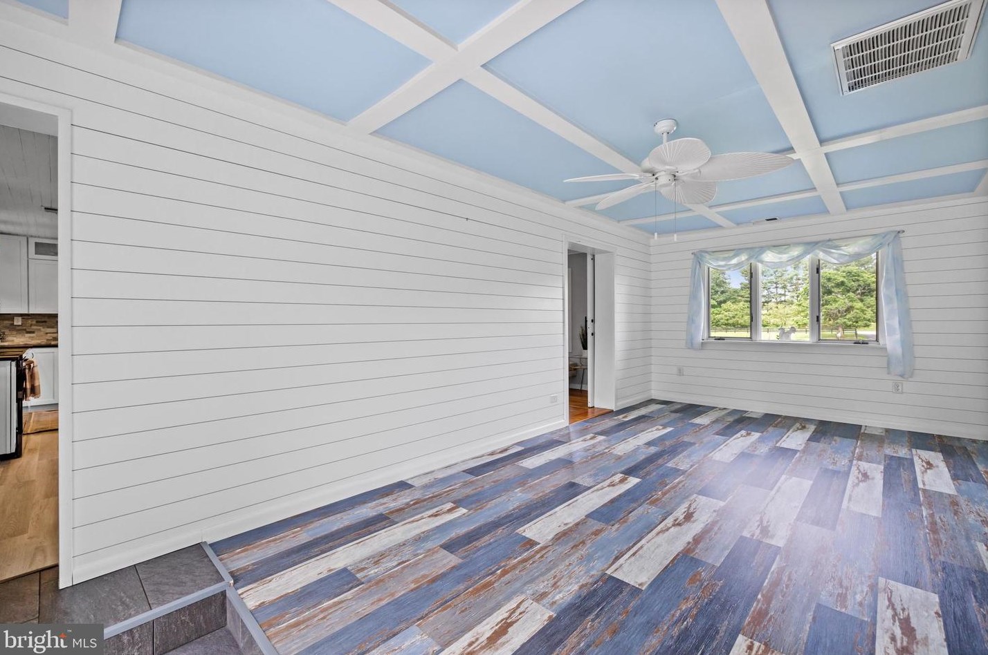 5533 Middle Rd, Winchester VA  22602-2872 exterior