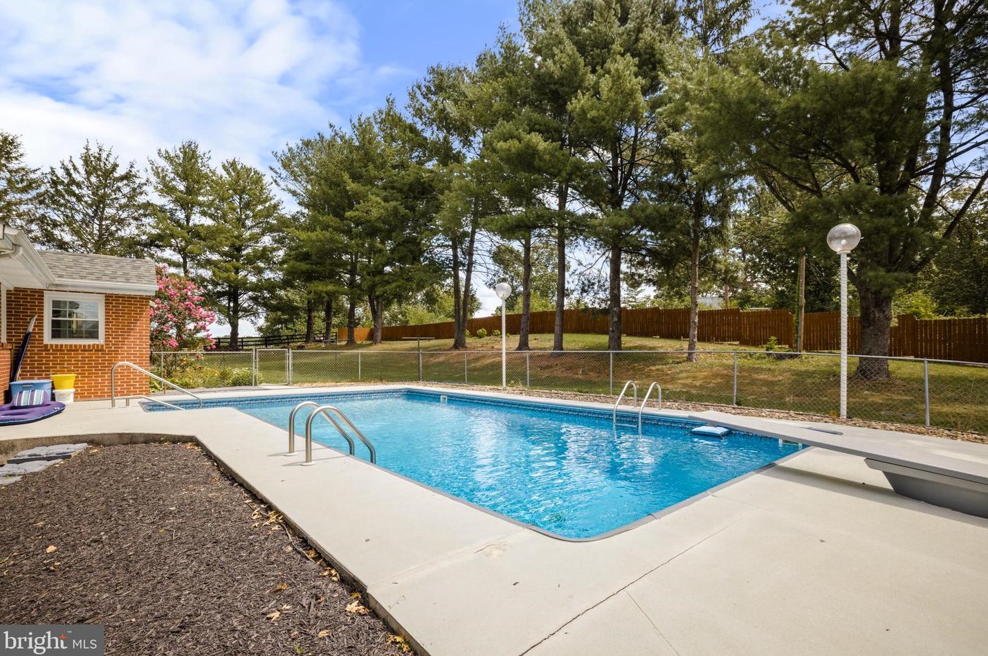 5533 Middle Rd, Winchester VA  22602-2872 exterior