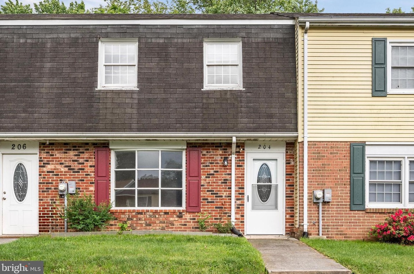 204 Ash Hollow Dr, Winchester, VA 22602