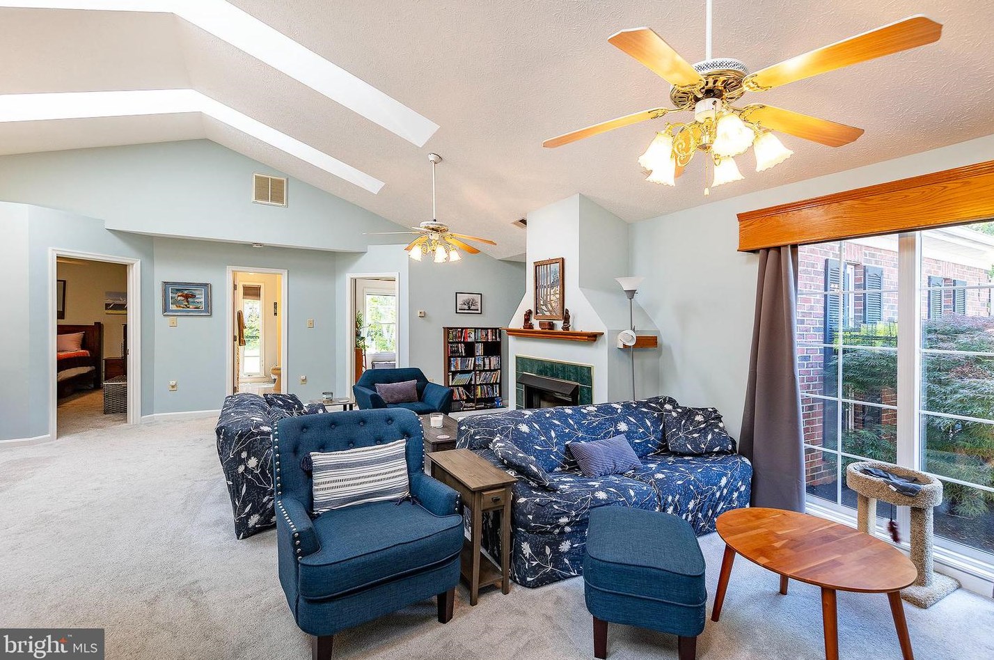 219 Canyon Rd, Winchester, VA 22602-7025