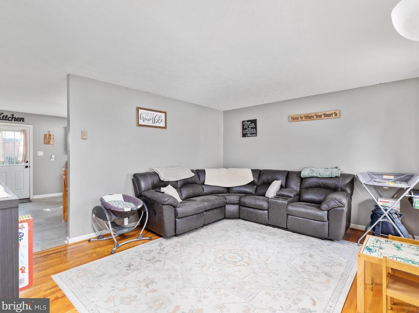 206 Carroll Dr, Stephens City, VA 22655-2742