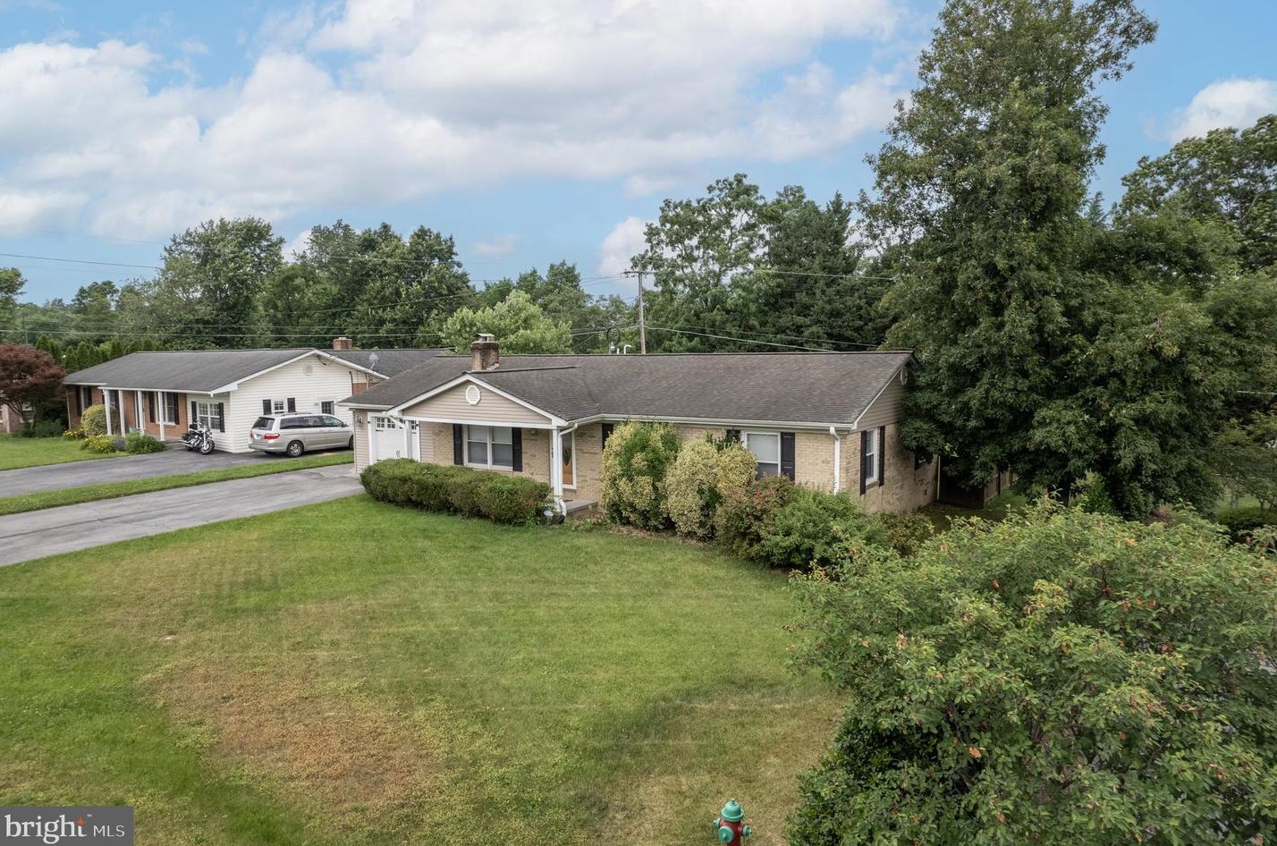 102 Highlander Rd, Stephens City, VA 22655-2914
