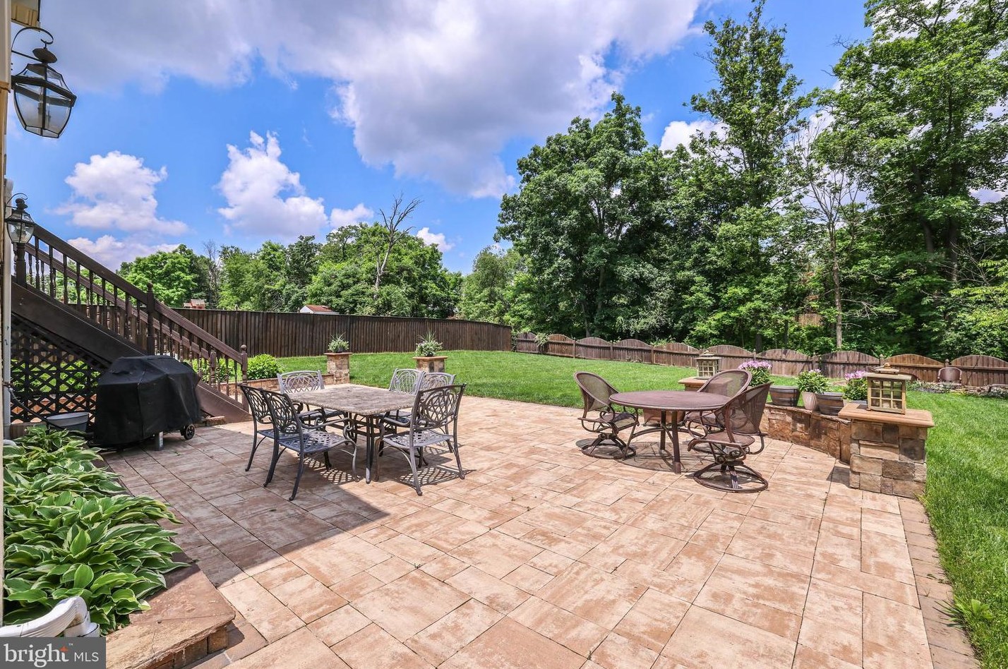 213 Farmington Blvd, Winchester VA  22602-7648 exterior