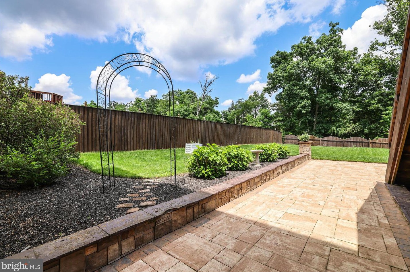 213 Farmington Blvd, Winchester VA  22602-7648 exterior