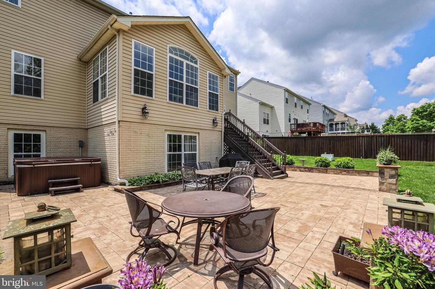 213 Farmington Blvd, Winchester VA  22602-7648 exterior