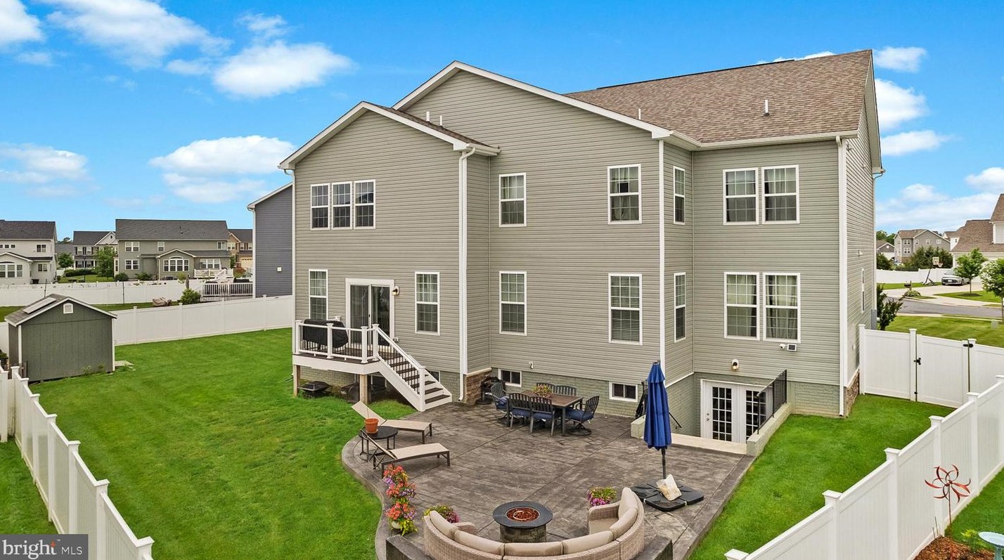 221 Ladysmith Dr, Stephens City, VA 22655