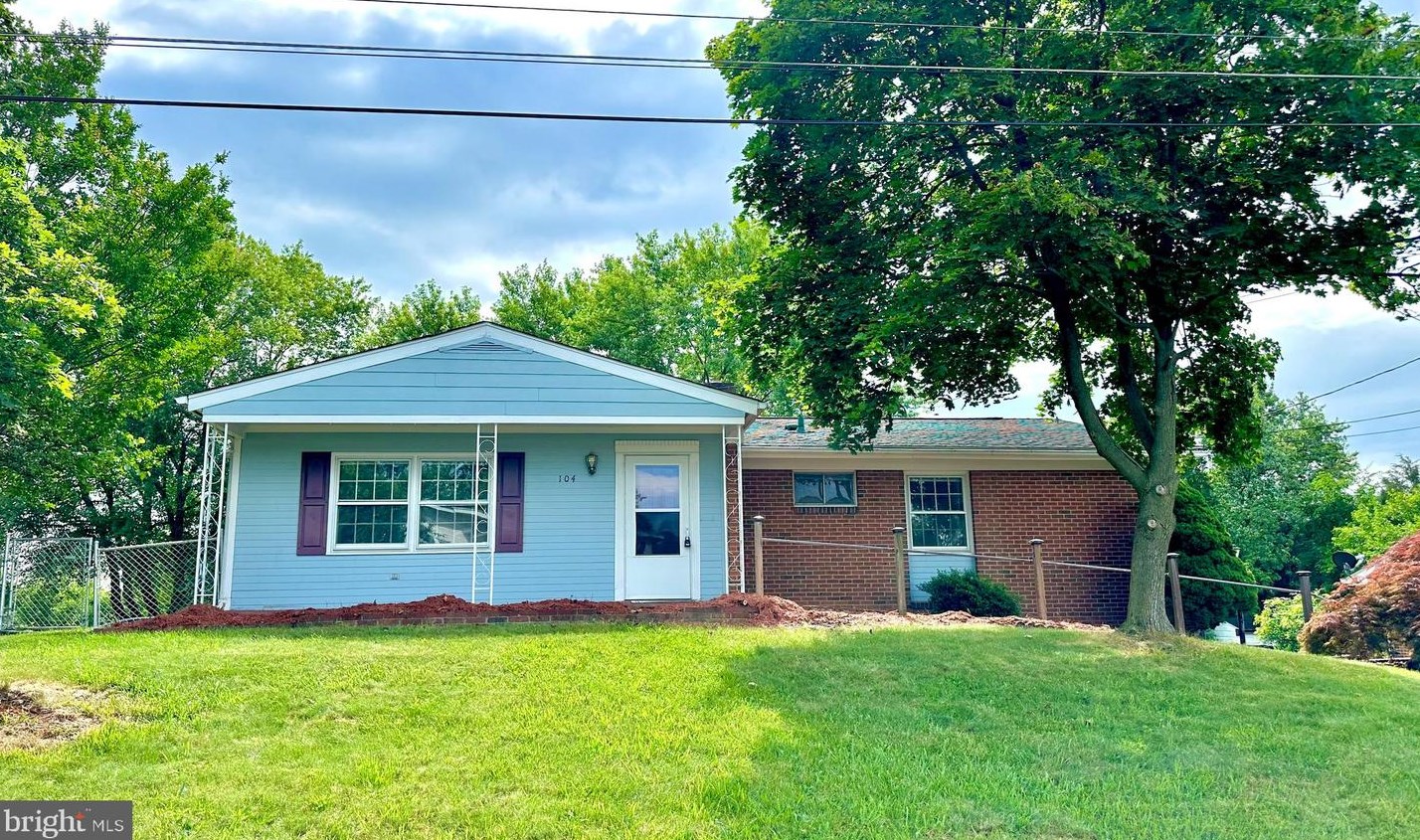 104 Donna Cir, Winchester, VA 22602-6145