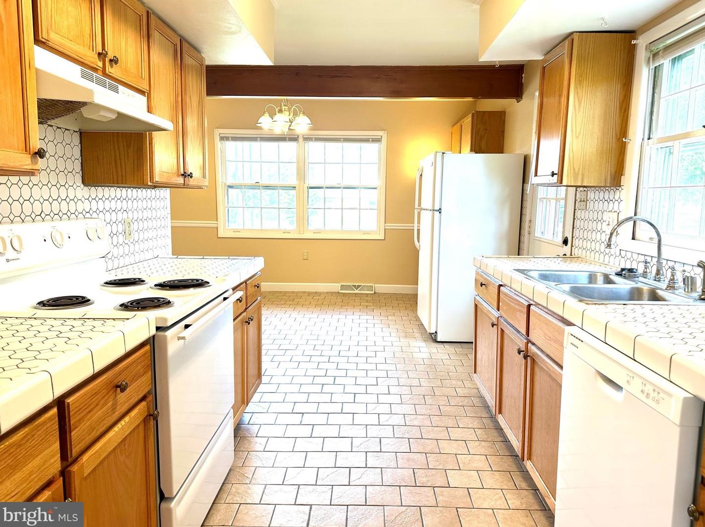 104 Donna Cir, Winchester VA 22602-6145 exterior