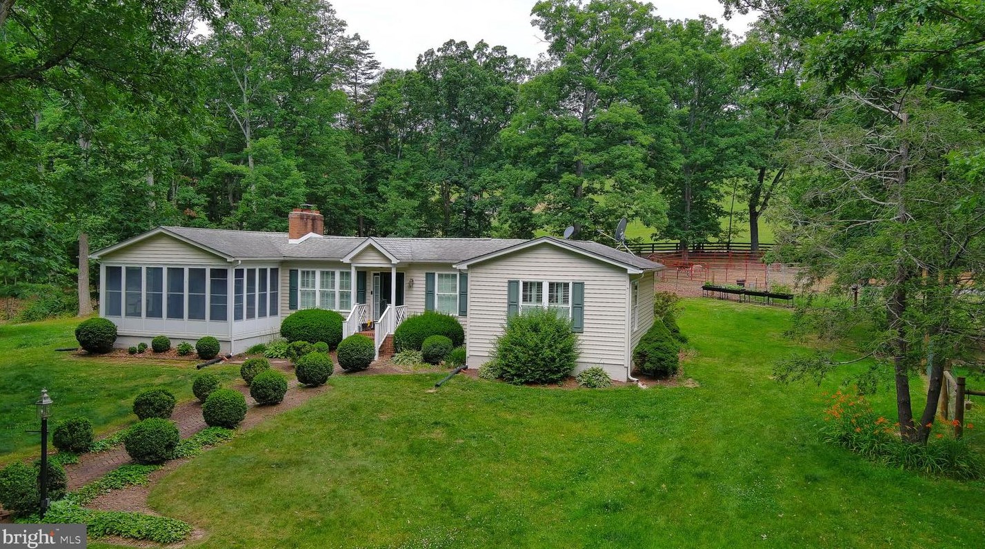 296 Gough Rd, Winchester, VA 22602