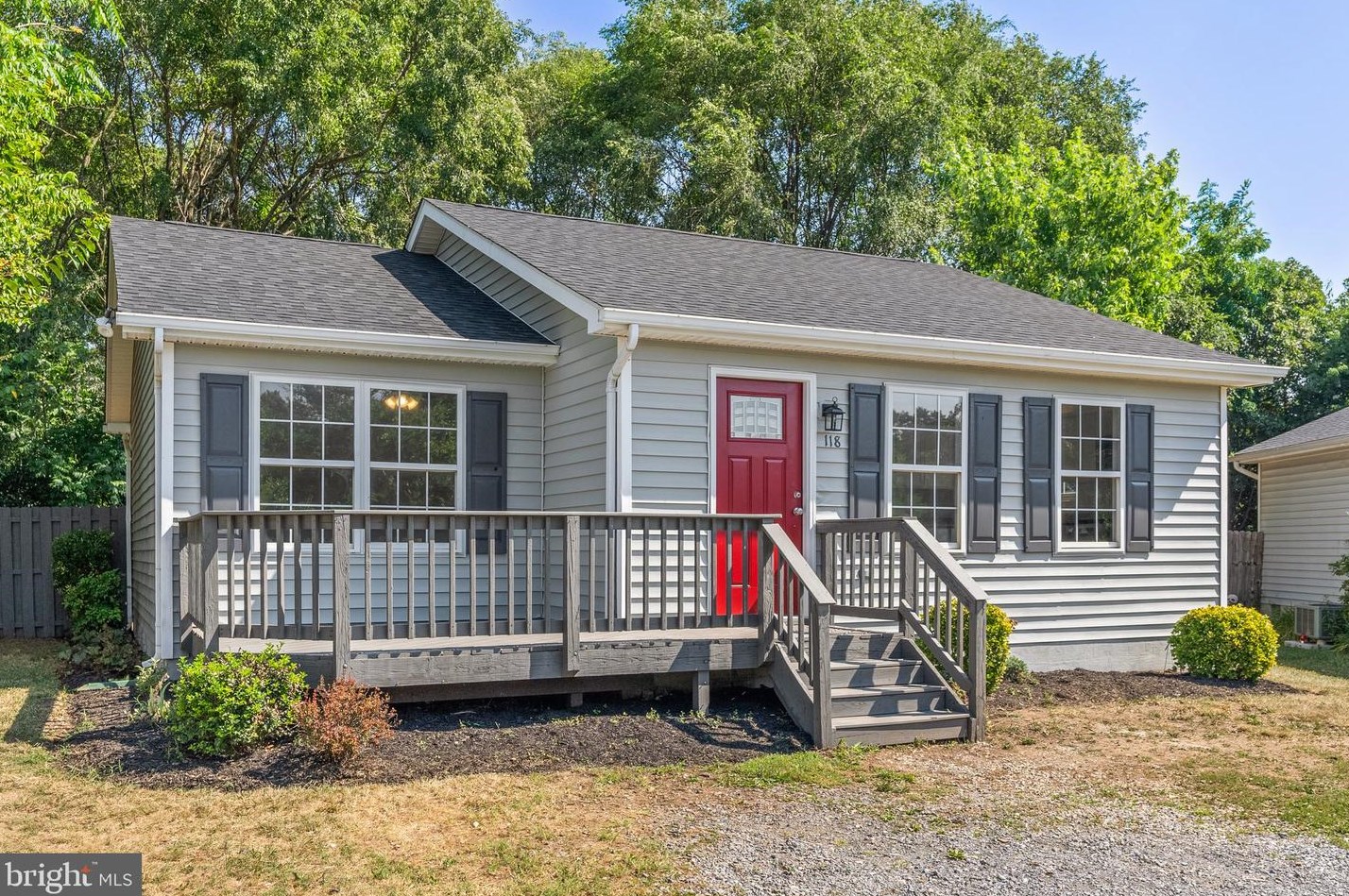 118 Star Fort Dr, Winchester, VA 22601