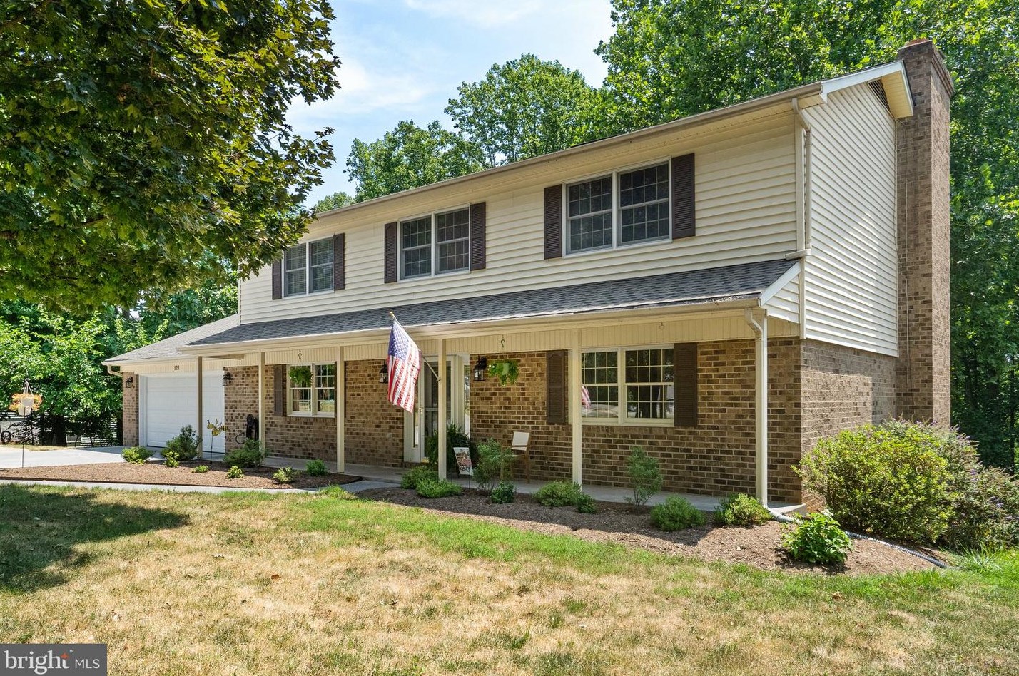 121 Forest Ridge Rd, Winchester, VA 22602