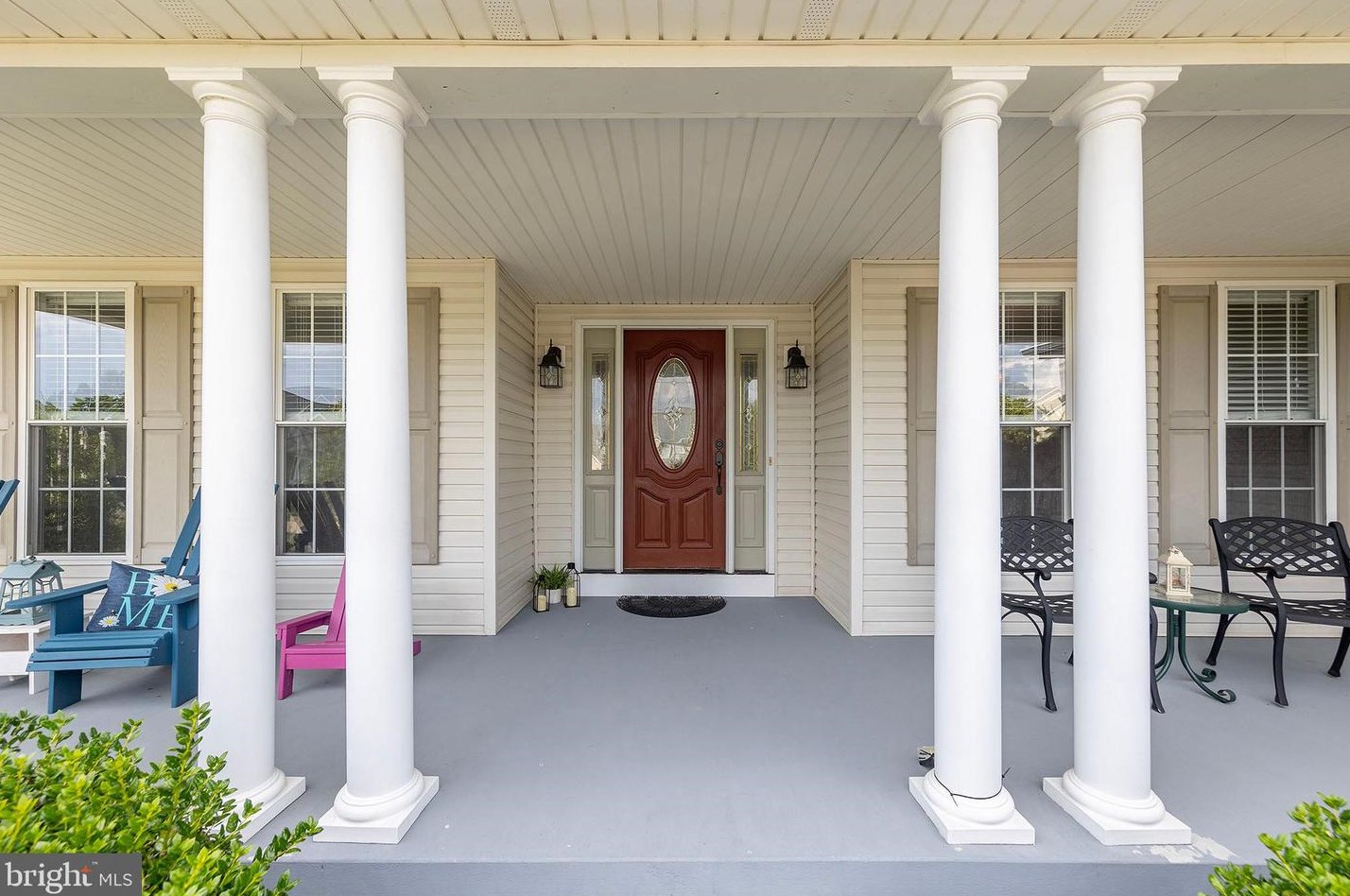 102 Fancy Ct, Stephens City, VA 22655