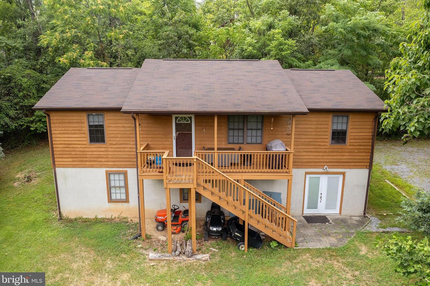 217 Spruce Trail, Winchester, VA 22602