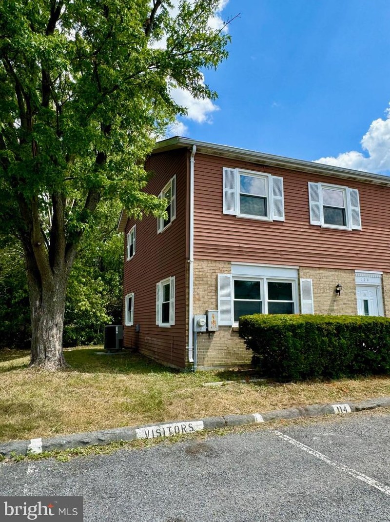 114 Ash Hollow Dr, Winchester, VA 22602