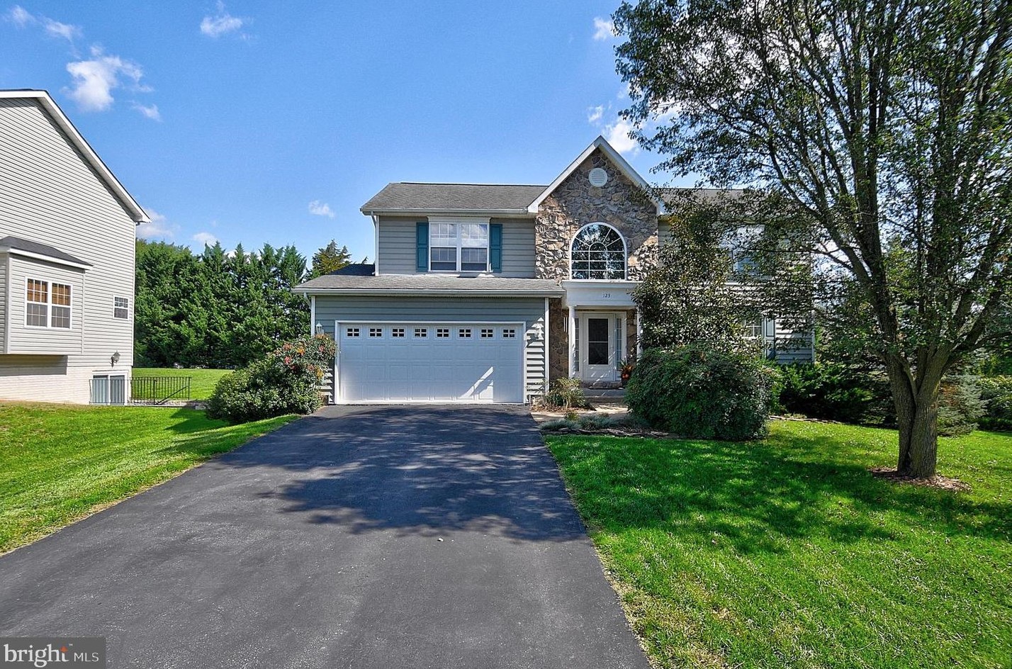 123 Atoka Dr, Winchester, VA 22602