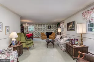 126 Armstrong Pl, Winchester, VA 22602 - Photo 4