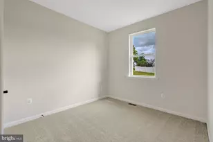 100 Midsummer Ln, Middletown, VA 22645 - Photo 6