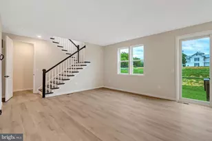 102 Midsummer Ln, Middletown, VA 22645 - Photo 16