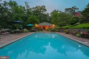 410 Valley View Dr, Winchester, VA 22603 - Photo 2