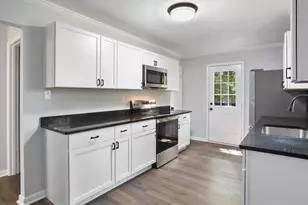 115 Blue Ridge Ln, Winchester, VA 22602 - Photo 4