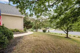 108 Kinross Dr, Winchester, VA 22602 - Photo 6