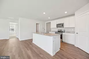 101 Dinges St, Stephens City, VA 22655 - Photo 10