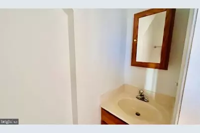 100 Greenbriar Circle, Cross Junction, VA 22625 - Photo 26