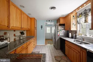 1049 Laurel Grove Rd, Winchester, VA 22602 - Photo 8