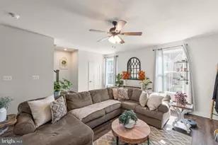 103 Burkwood Ter, Lake Frederick, VA 22630 - Photo 8