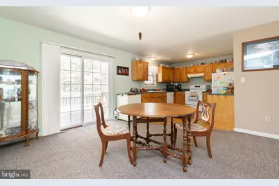 228 Sleepy Woods Road, Cross Junction, VA 22625 - Photo 6