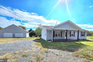 420 Twine Ln, Gore, VA 22637 - Photo 2