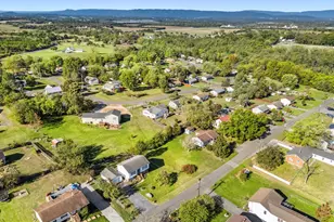 2425 Third St, Middletown, VA 22645 - Photo 34