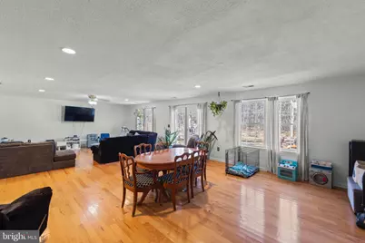 308 Laurel Drive, Cross Junction, VA 22625 - Photo 10