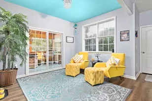 112 Country Club Dr, Cross Junction, VA 22625 - Photo 6