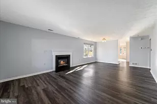 222 Crestwood Ln, Winchester, VA 22602 - Photo 4