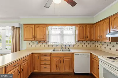 204 Ridge Road, Winchester, VA 22602 - Photo 4