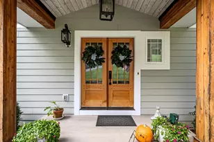 1083 Lakeview Dr, Cross Junction, VA 22625 - Photo 12