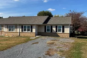 125 Early Dr, Winchester, VA 22603 - Photo 1