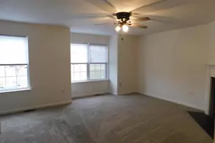 102 Zephyr Ln, Winchester, VA 22602 - Photo 8